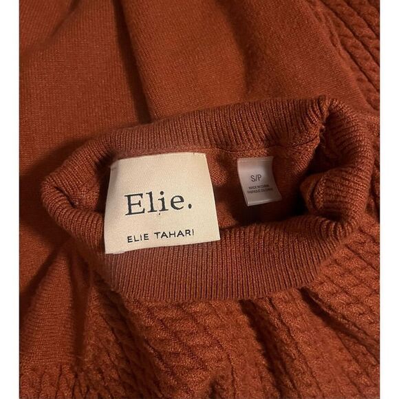 Elie Elie Tahari Rust Orange Crewneck Fitted Pullover Sweater Size Small - Picture 2 of 5